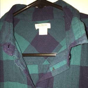 JCrew Navy and hunter green flannel 2